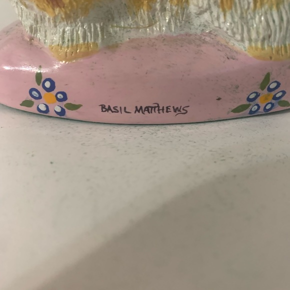 Vintage Basil Matthews Dog Shih Tzu Lhasa Apso on Pink Pillow Figurine - Picture 4 of 6